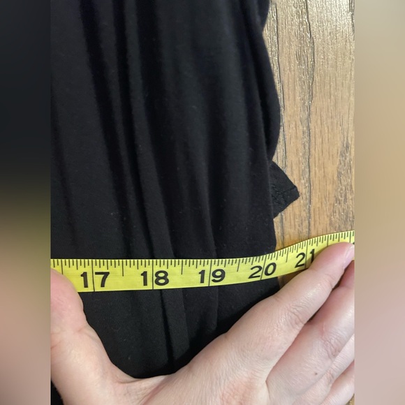 Apt. 9 Classic Black Cardigan with Ruched Short Sleeves - Picture 6 of 7